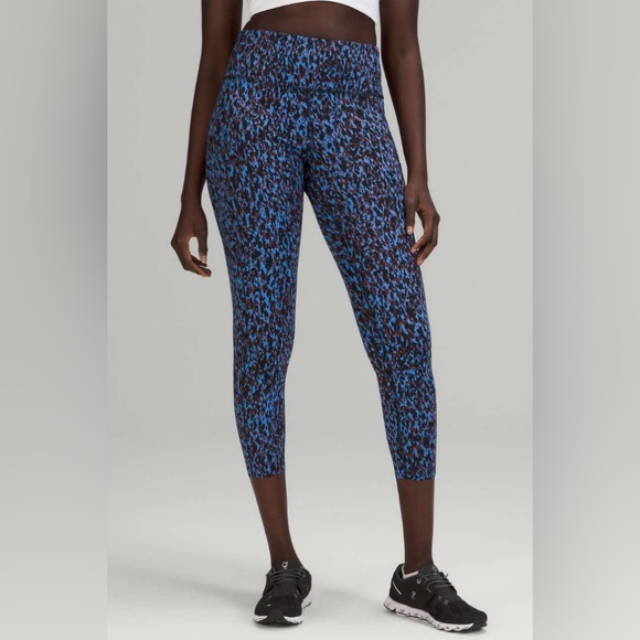 NWOT Lululemon Fast and Free High-Rise Tight 25" Leopard Camo Blue Nile Multi - Picture 3 of 5